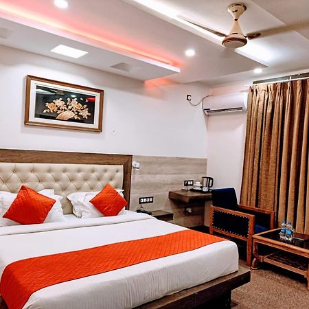 King Castle Mcleodganj-Centrally Heated And Air Cooled- Near Mall Road - Free Parking 다람샬라 외부 사진